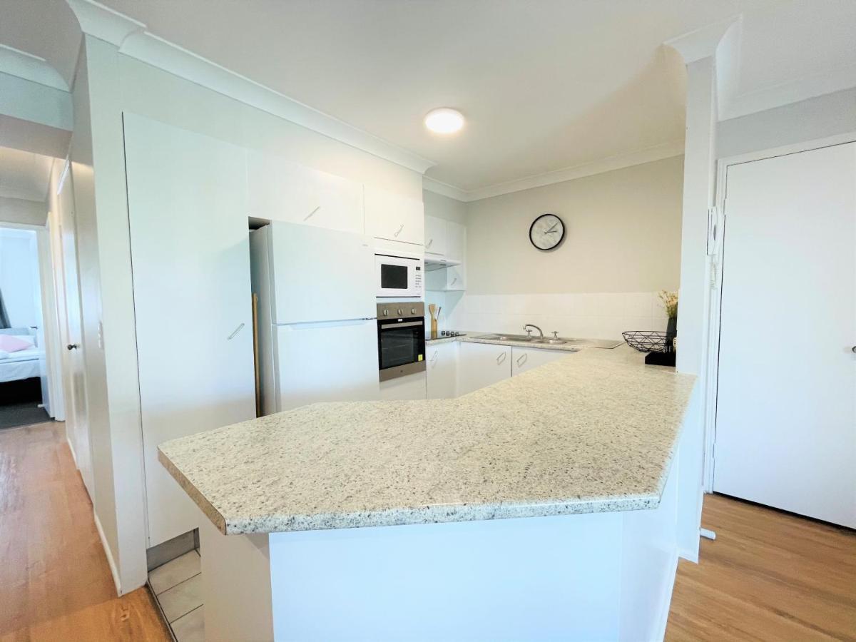 Surfers Tradewinds Hotel Gold Coast Kültér fotó